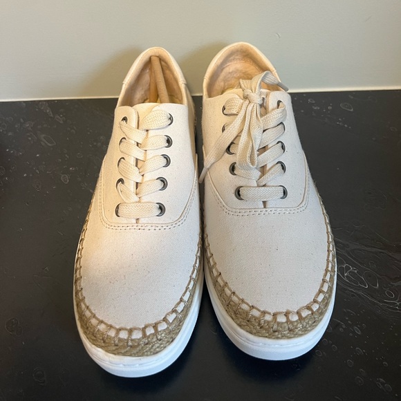 NEW Ugg Eyan II Canvas Cream Sneakers - Picture 4 of 5